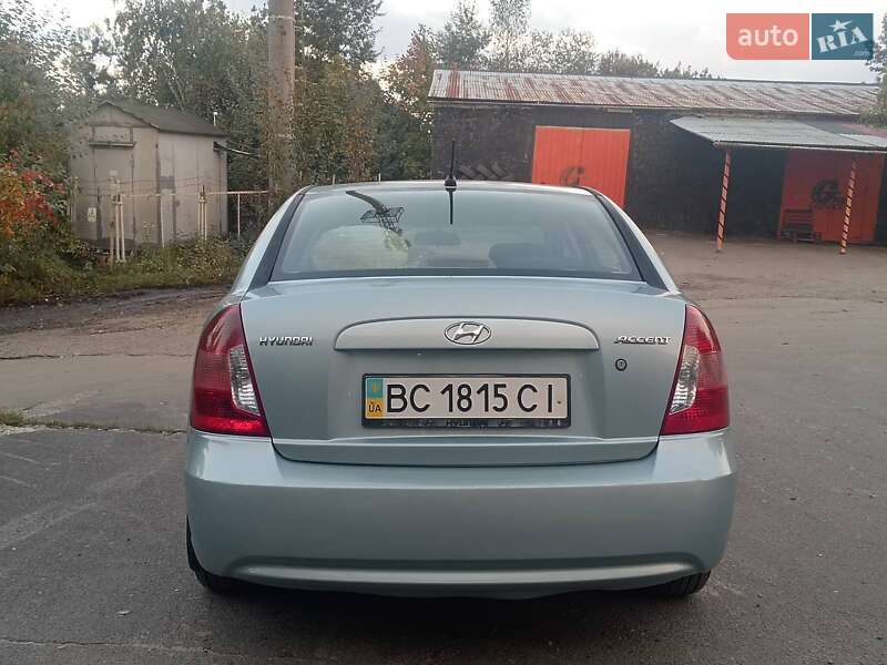 Hyundai Accent 2008
