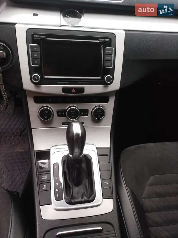 Volkswagen Passat 2013