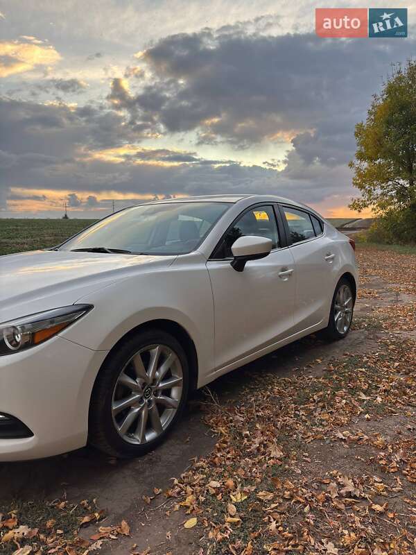 Mazda 3 2016