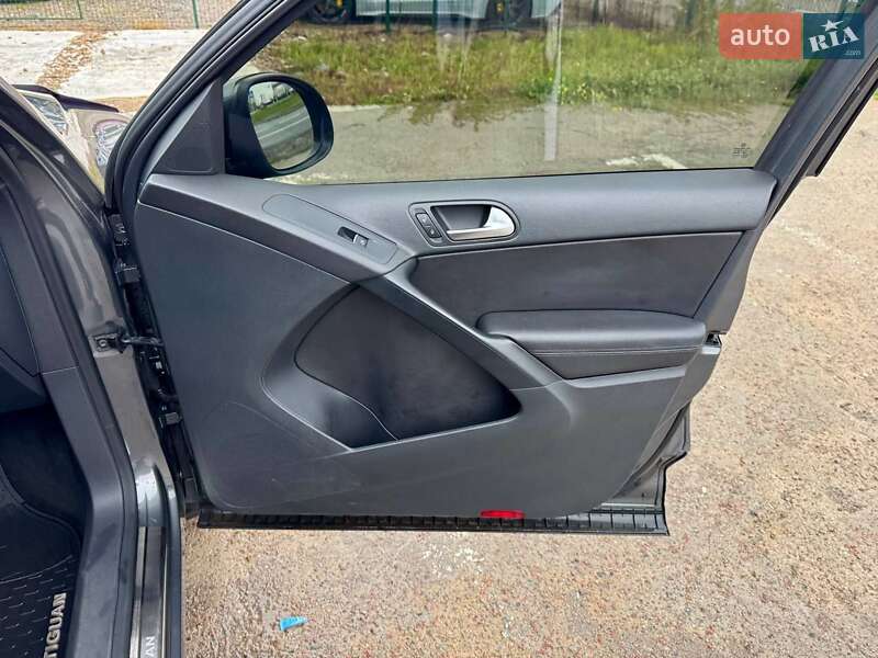 Volkswagen Tiguan 2016