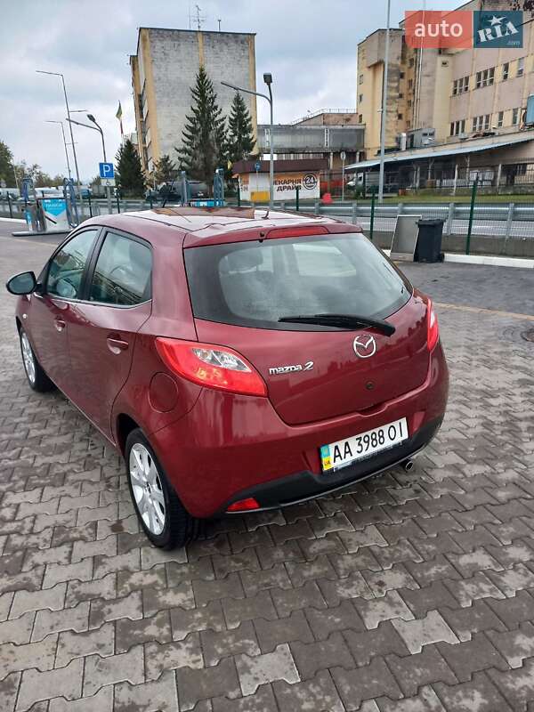 Mazda 2 2014