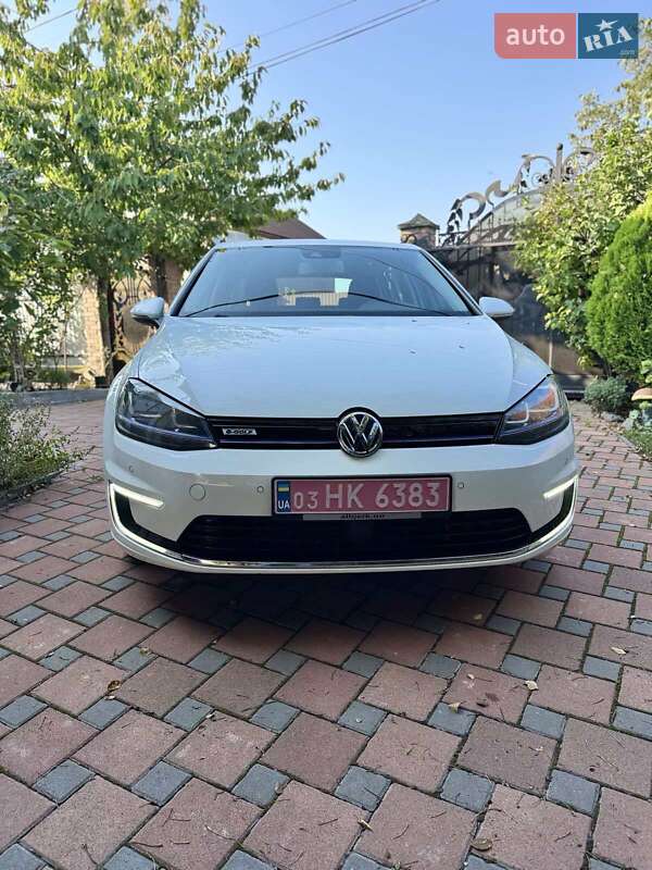 Volkswagen e-Golf 2014