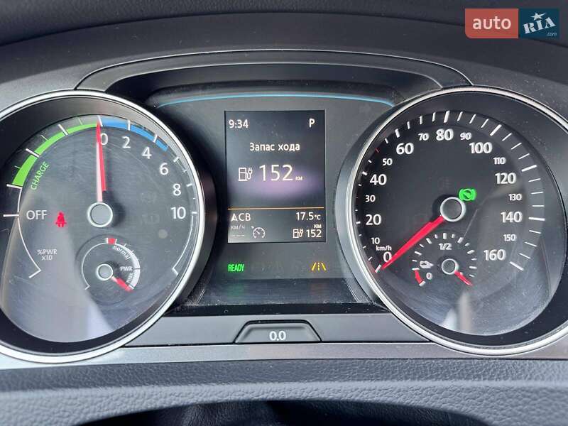 Volkswagen e-Golf 2014