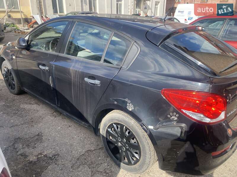 Chevrolet Cruze 2012