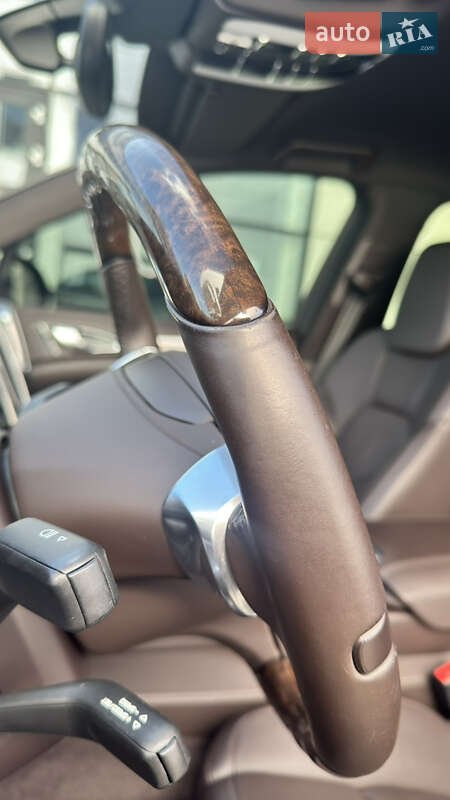 Porsche Cayenne 2013