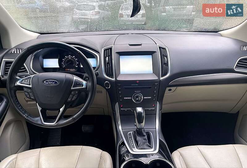 Ford Edge 2015