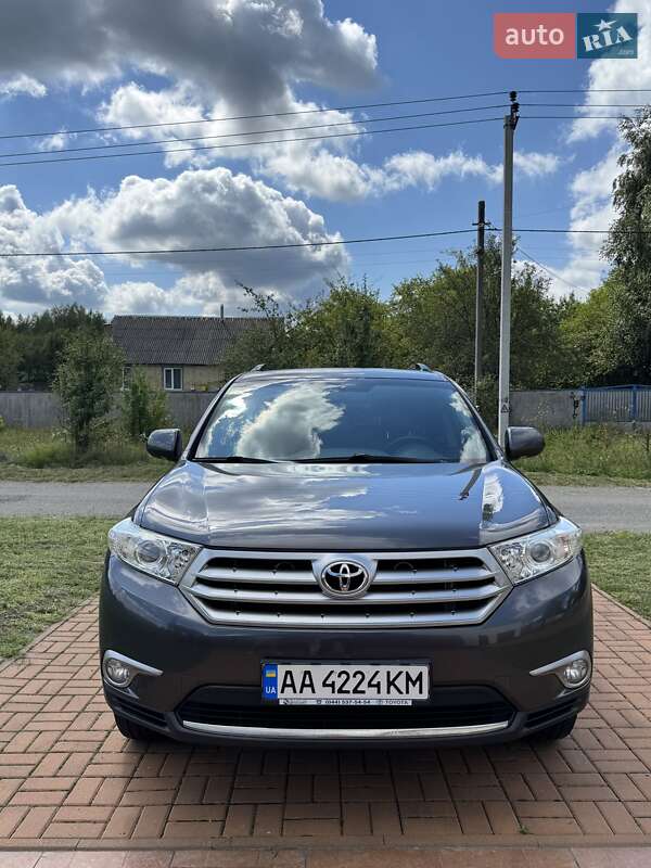 Toyota Highlander 2013