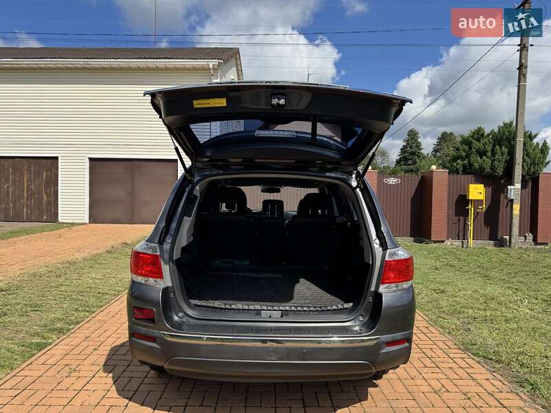 Toyota Highlander 2013