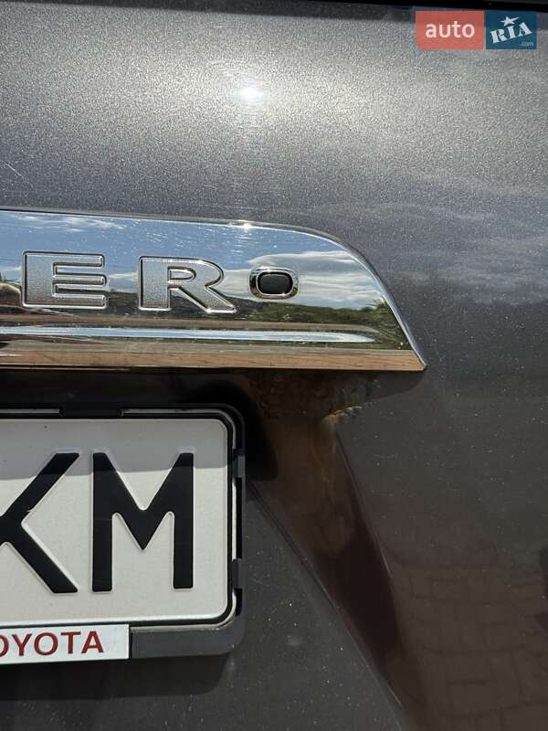 Toyota Highlander 2013