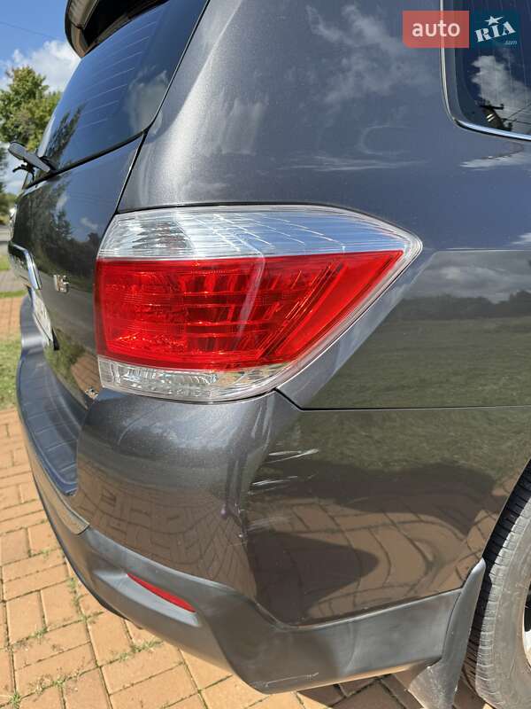 Toyota Highlander 2013