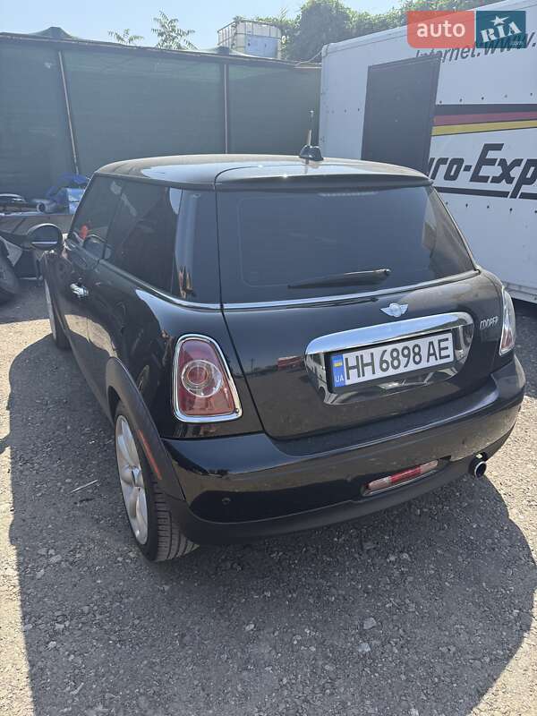 MINI Cooper 2012