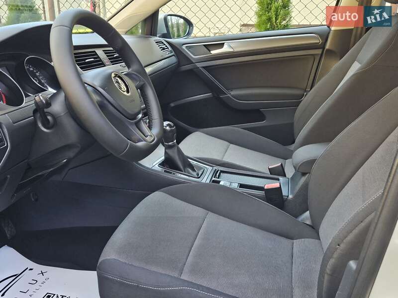 Volkswagen Golf 2014