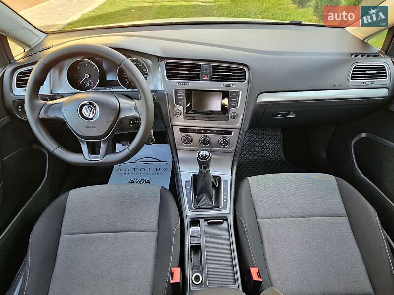 Volkswagen Golf 2014
