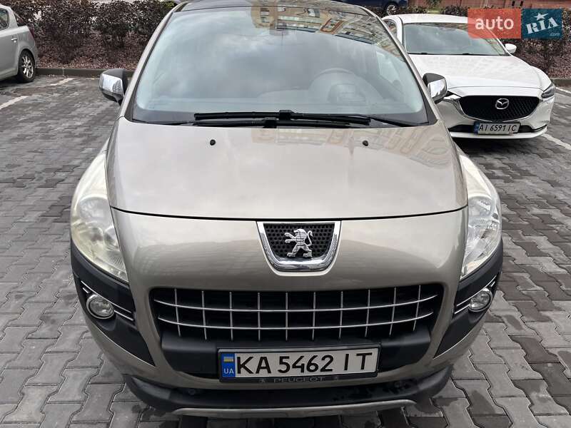 Peugeot 3008 2012