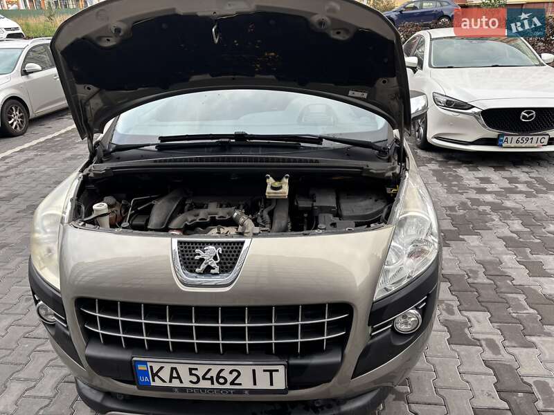 Peugeot 3008 2012