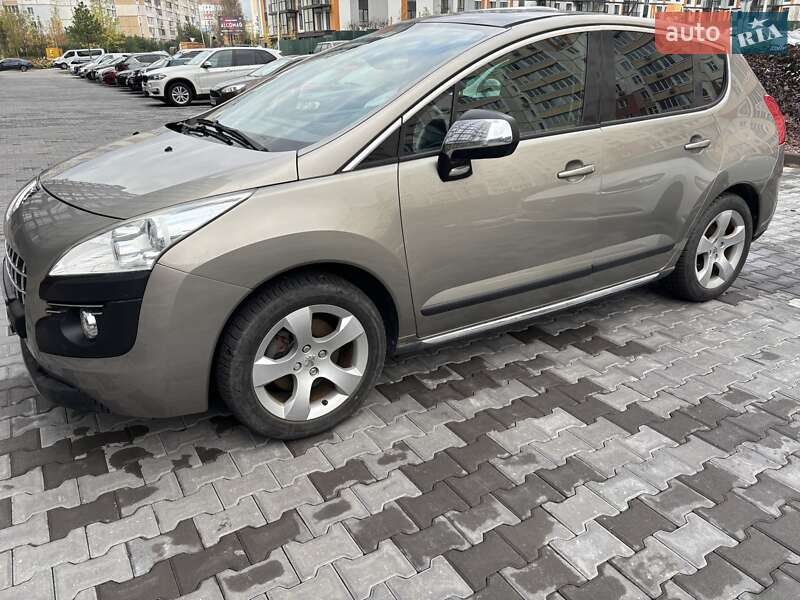Peugeot 3008 2012
