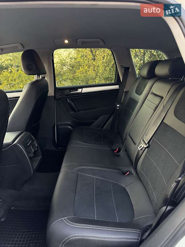 Volkswagen Touareg 2011