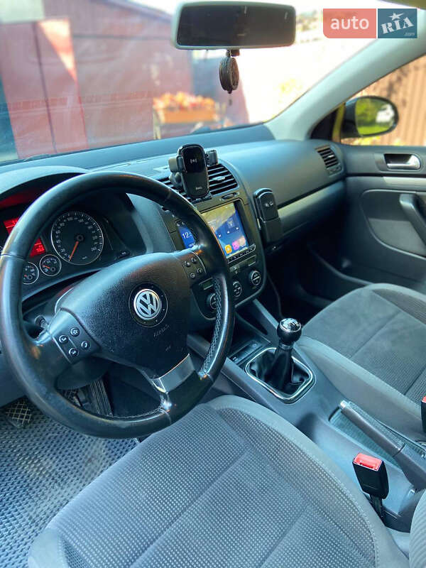 Volkswagen Golf 2008