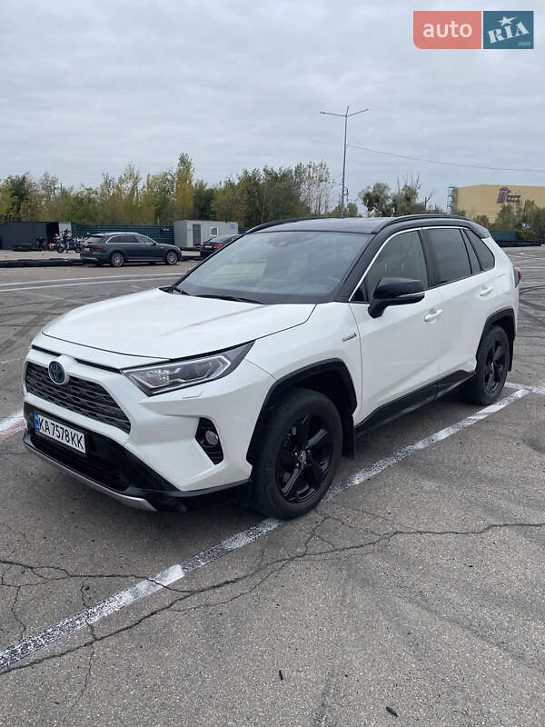 Toyota RAV4 2019