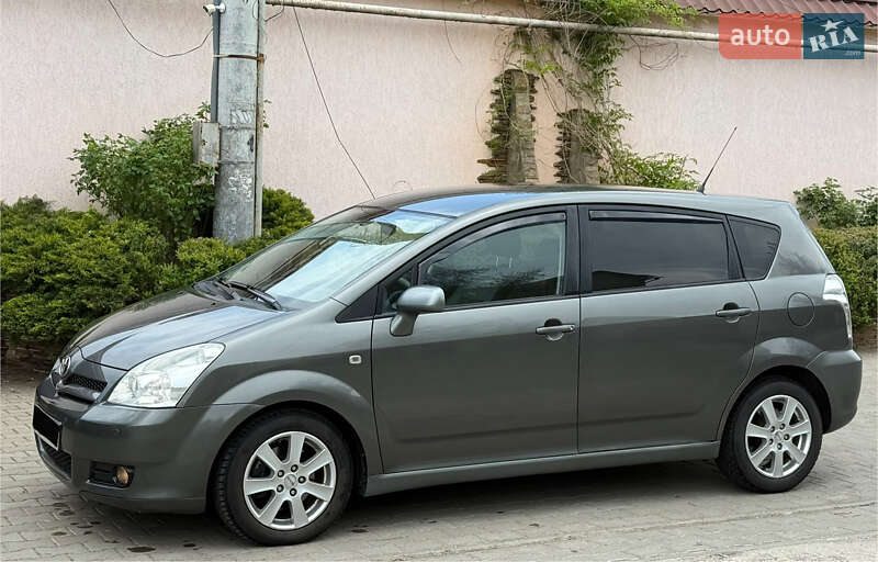 Toyota Corolla Verso 2008