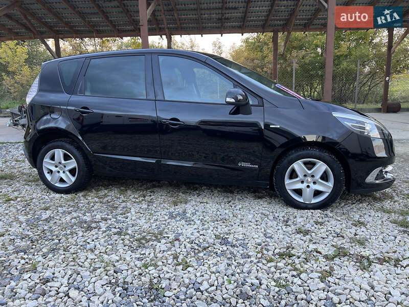 Renault Scenic 2012