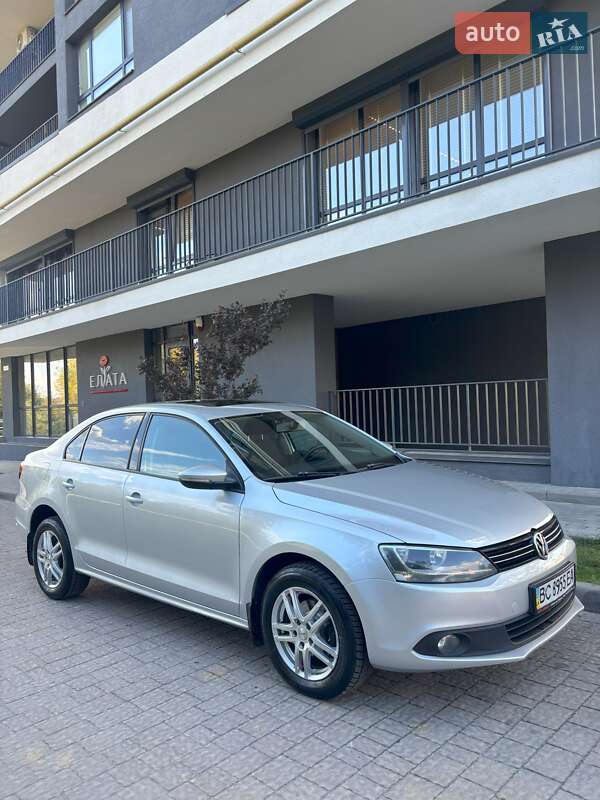 Volkswagen Jetta 2012
