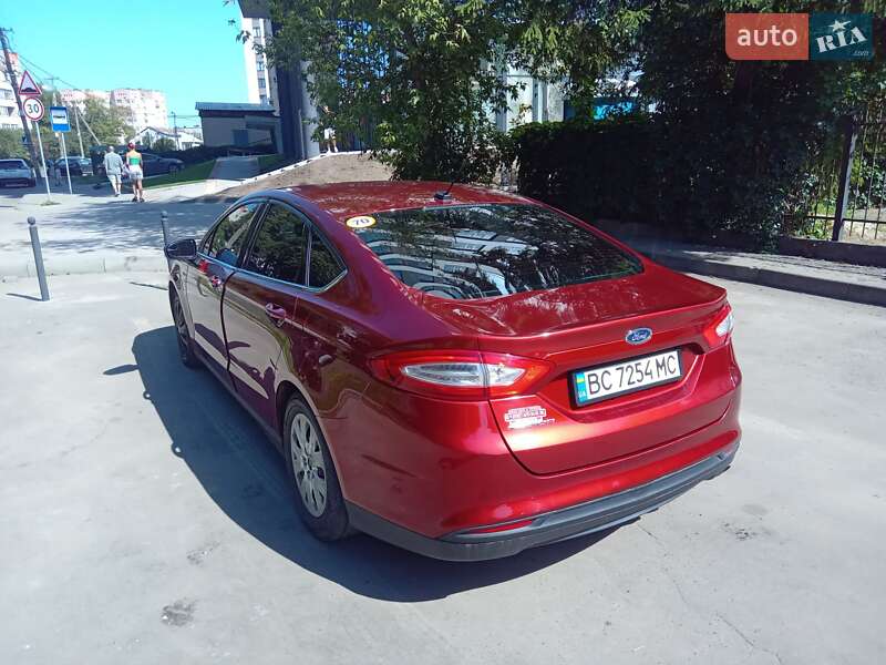 Ford Fusion 2013