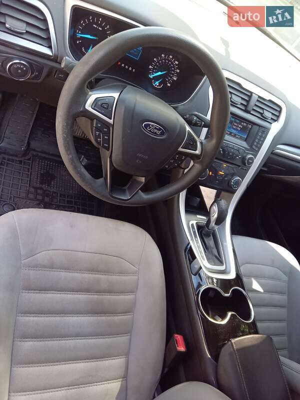 Ford Fusion 2013
