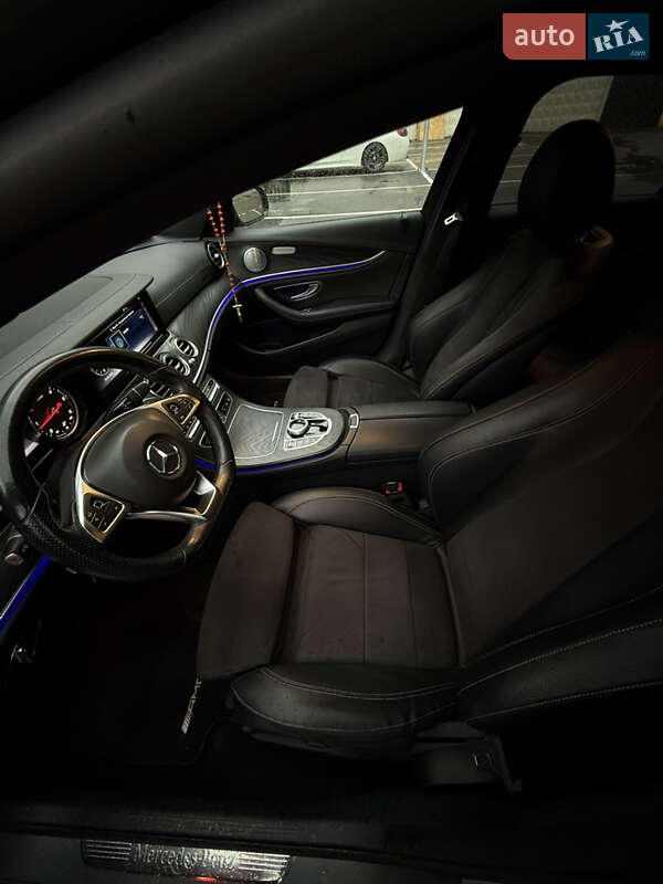 Mercedes-Benz E-Class 2018