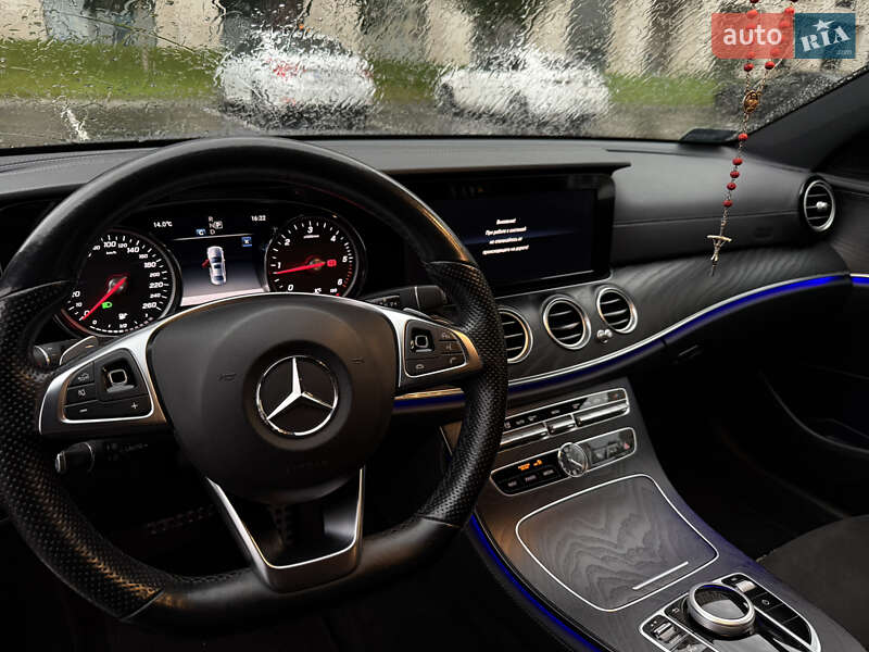 Mercedes-Benz E-Class 2018