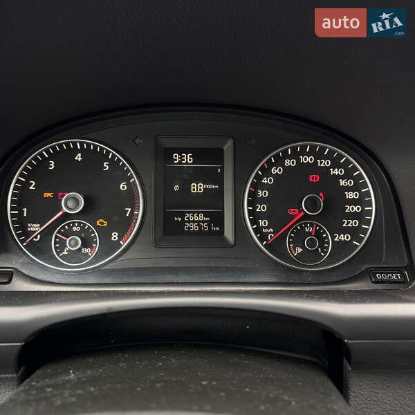 Volkswagen Touran 2011