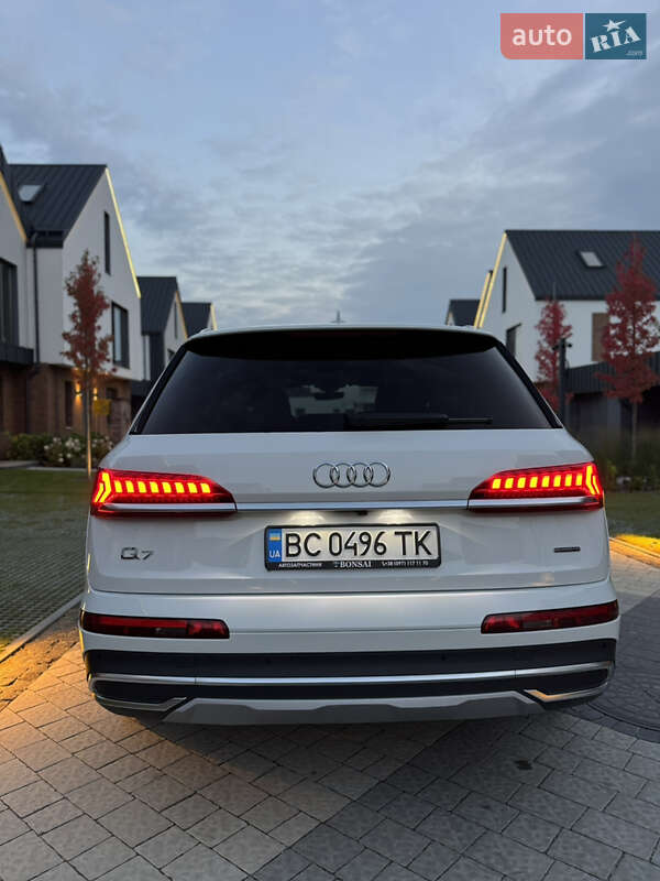 Audi Q7 2022