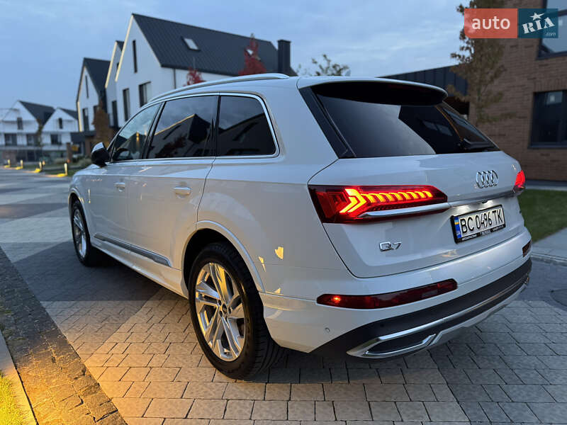 Audi Q7 2022