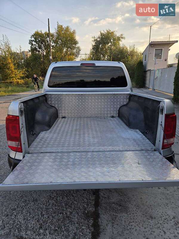 Volkswagen Amarok 2011