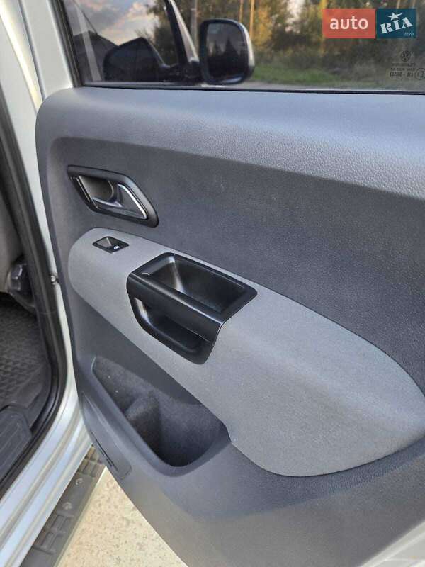 Volkswagen Amarok 2011