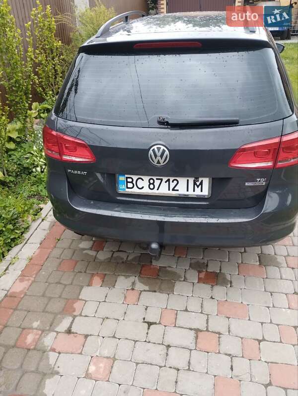 Volkswagen Passat 2011