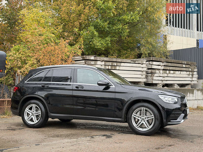 Mercedes-Benz GLC-Class 2020