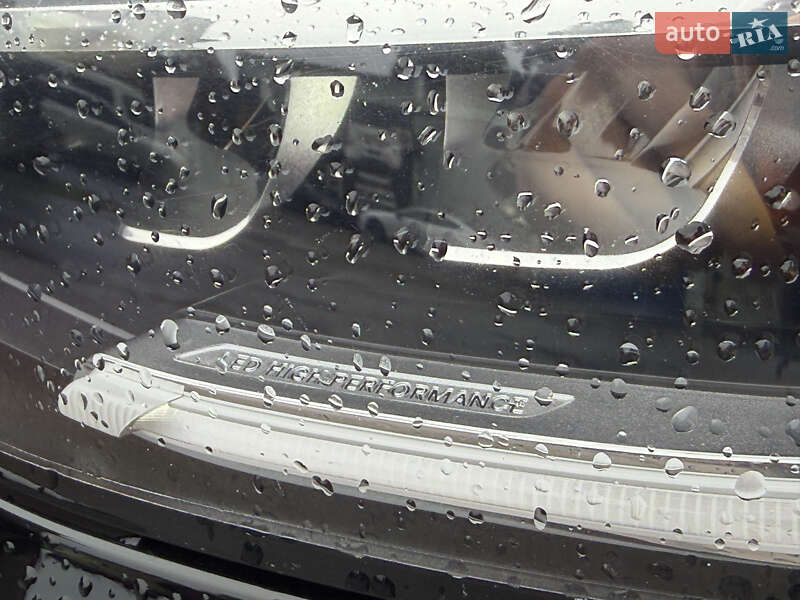 Mercedes-Benz GLC-Class 2020