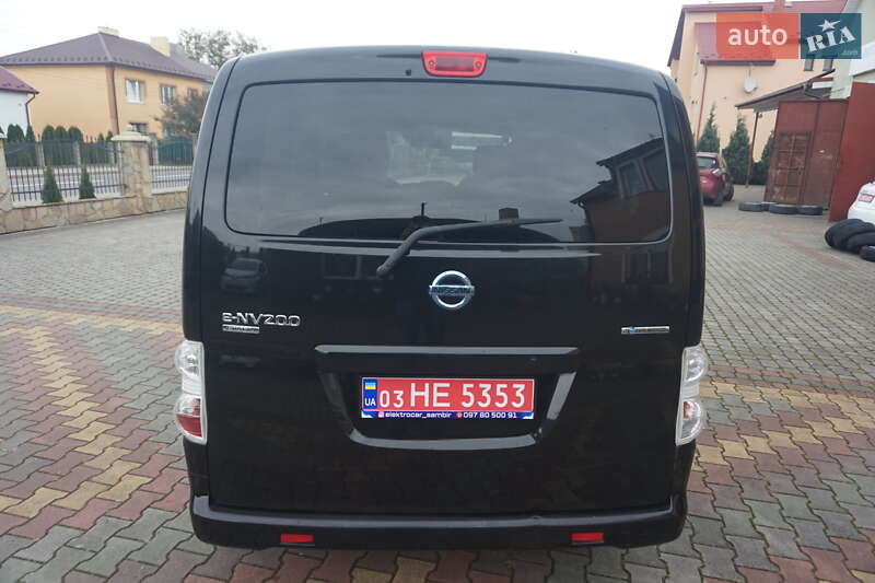 Nissan e-NV200 2016