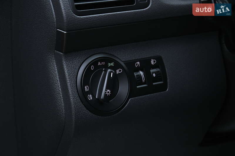 Volkswagen Touran 2009