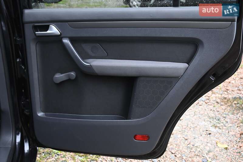 Volkswagen Touran 2009