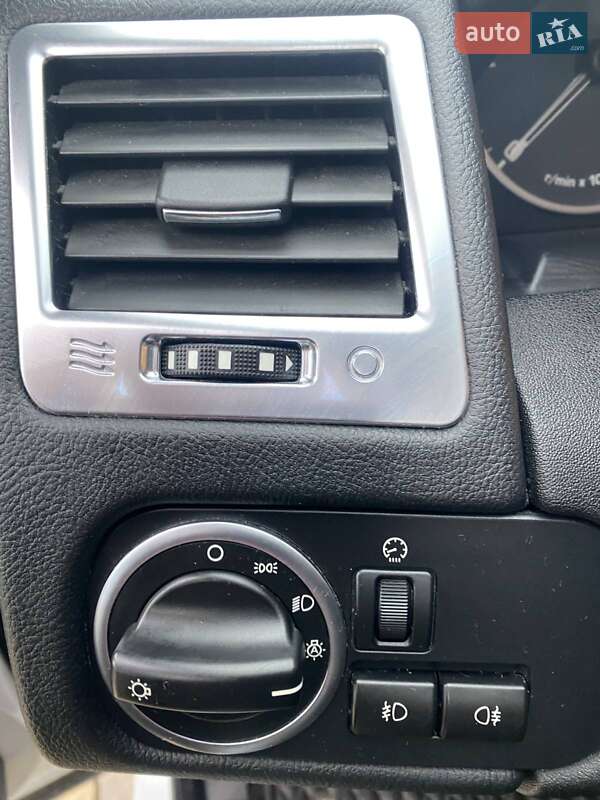 Land Rover Range Rover Sport 2011