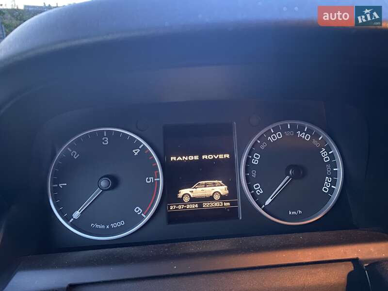 Land Rover Range Rover Sport 2011