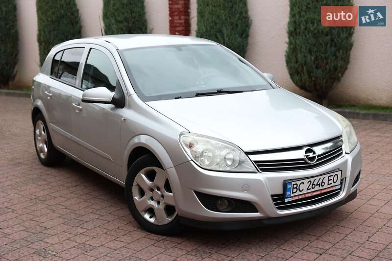 Opel Astra 2008