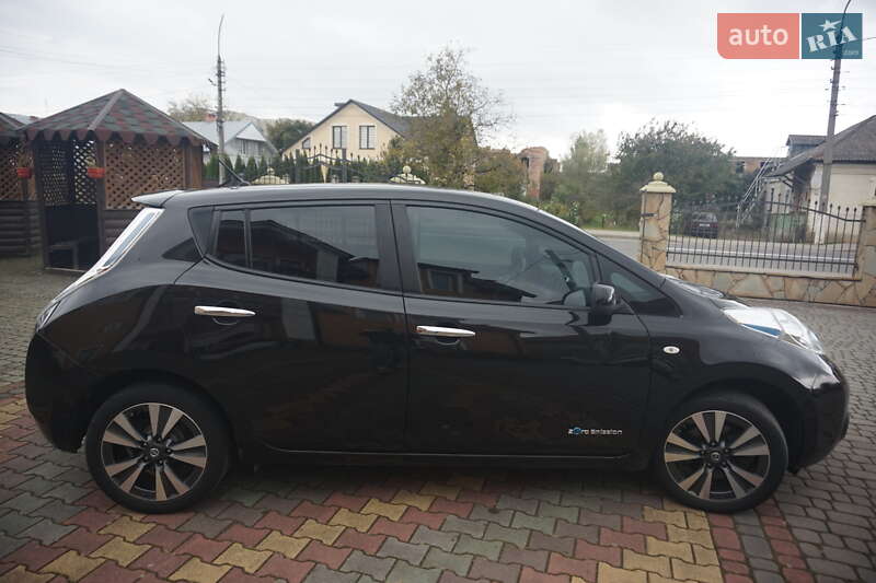 Nissan Leaf 2014