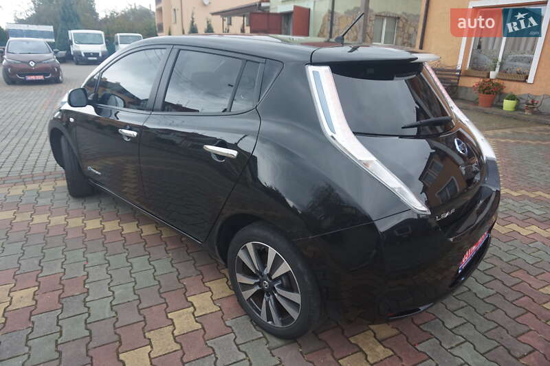 Nissan Leaf 2014