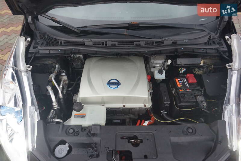 Nissan Leaf 2014