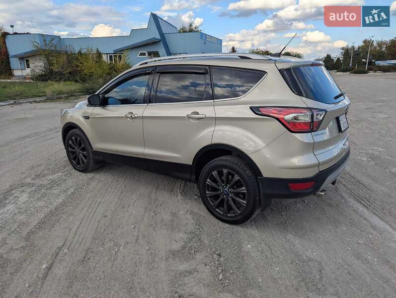 Ford Escape 2016