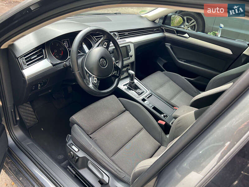 Volkswagen Passat 2016