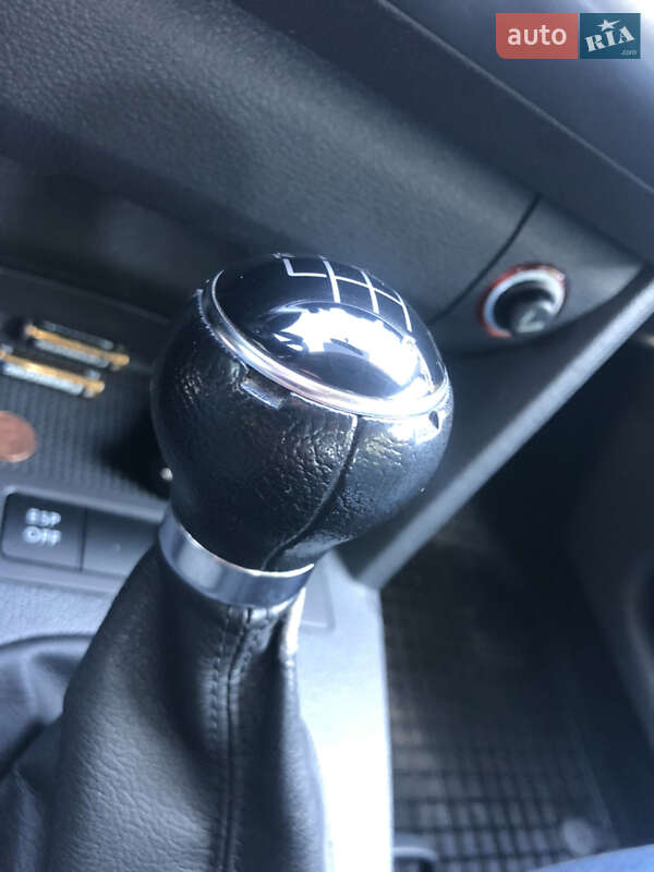 Volkswagen Touran 2009